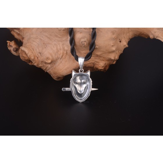 990 Pure Silver Wolf Head Totem Pendant